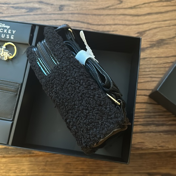 Disney Mickey Mouse Fuzzy Mini backpack gift set - Picture 12 of 12